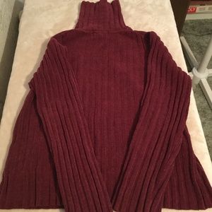 Eddie Bauer Turtleneck sweater